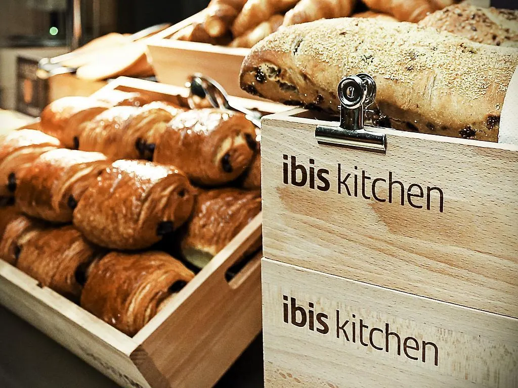 Ibis Gare De L'est Tgv Hotel 3*