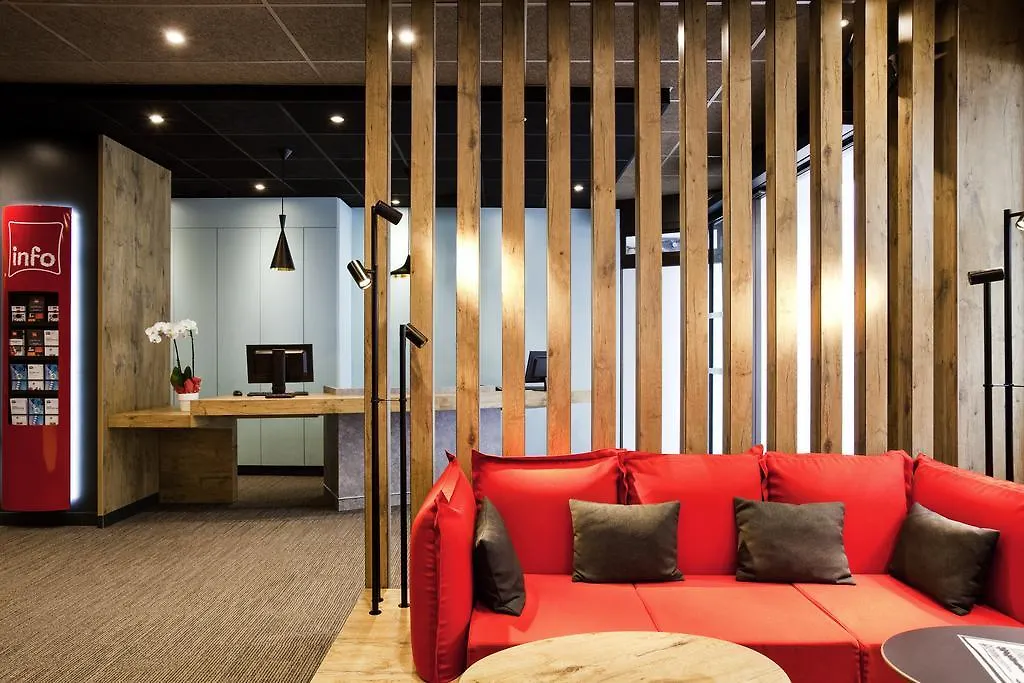 Hotel Ibis Gare De L'est Tgv